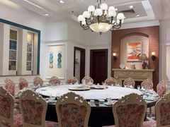 -梅龙镇酒家(南京西路总店)