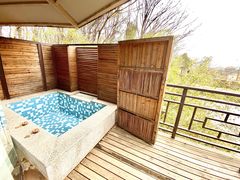 -汤山温泉房车营地 茶温泉