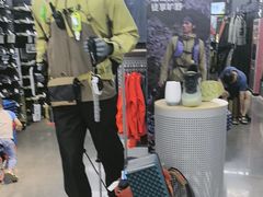 -迪卡侬(大英山店)