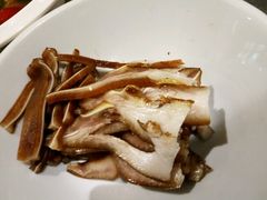 -黔蘑菇四季餐厅(观山湖店)