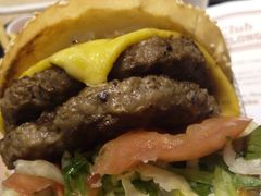 -The Habit Burger Grill 哈比特汉堡(爱琴海店)
