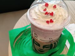 三色杯-星巴克(汇亚大厦店)