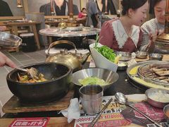 -GOGIYA·咕叽吖韩国传统烤肉店(东方新天地店)