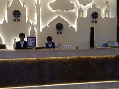 -好家园酒店(深圳坪山技术大学地铁站店)
