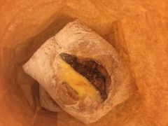 -Dough&Joe团憩(瑞虹天地月亮湾店)