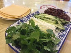 -鹤乡东北菜(崮山路店)