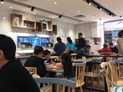 大堂-满记甜品(巴黎春天宝山店)