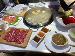 -和兴记潮汕牛肉火锅(太原街万达店)