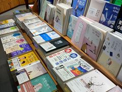 -西西弗书店&矢量咖啡(凯德晶萃广场店)