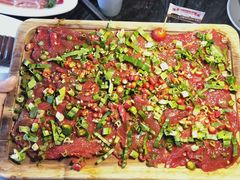 绝代双椒小嫩牛-热火朝天鲜切牛肉火锅(南强街巷店)