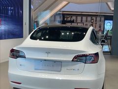 -TESLA 特斯拉(上海太古汇体验店)