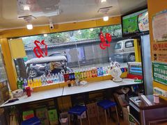 -烤鸭肉夹馍鸭汤店