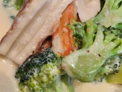 -8PINTS八品脱·日料·烧鸟·精酿小酒馆(莘庄店)