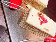 娜帕里勇-那时新疆·车师(大宁音乐广场店)