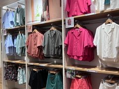 -优衣库(上海中山公园兆丰广场店)