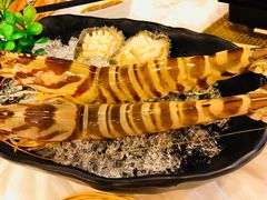 -鲜入围煮花胶鸡海鲜火锅