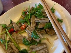 -陈熹公民族美食文化餐厅(中华广场店)