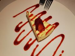 -WOLFGANG PUCK KITCHEN & BAR(迪士尼小镇店)