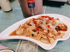 -谢大姐非遗啤酒鱼(君豪店-黑金店)