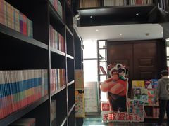 -钟书阁(松江泰晤士小镇店)