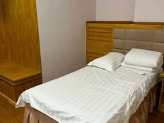 -恒坤北纬42度温泉洗浴(公园路店)