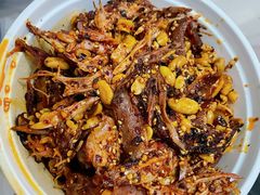 麻辣手撕香卤兔-鑫记婆婆兔·成都特产·兔头手撕兔(太古里店)