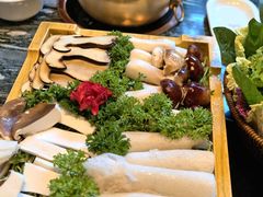 -慢丽江·云南野生菌土鸡锅(付家庄店)