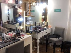 -壹人壹像工作室(购物公园店)