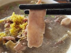 -潮镇老尾牛杂(环城西路店)