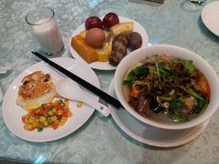 -东方帝景假日酒店