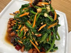 菠菜陈醋花生米-李连贵熏肉大饼(沈阳站店)