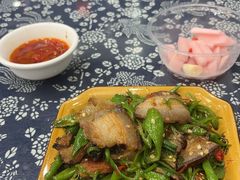 -记忆湘菜馆(芙蓉镇店)