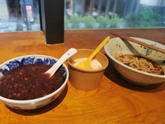 -兵哥豌豆面(雅颂居店)