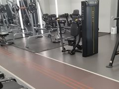 -乐刻运动健身(同曦假日百货店)