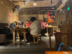 大堂-沪西老弄堂面馆(定西路店)