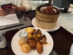 榴莲酥-万荟轩海鲜·粤式点心自助餐厅(蓝海风万怡酒店)