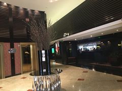 -上海锦江汤臣洲际大酒店柒酒廊
