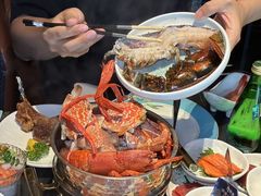 -雍容荟帝王蟹活龙虾展台自助(IFS黑金店)