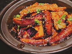 鱼香茄子煲-新加坡海鲜(国贸商城店)