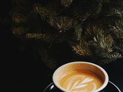 Latte-black rainbow coffee