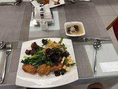 -深圳锦龙奥迪4S店(前海店)