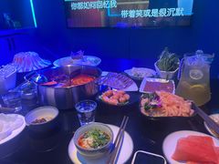 -唯爱KTV聚会餐厅(仙林东城汇店)