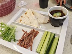 虾仔沫合酱-巧克力渔家.小船海鲜胶东菜(三浴场店)