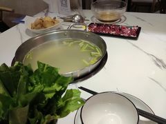 -牛鲜胜·潮汕牛肉自助火锅(番禺市桥店)