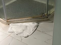 -柏曼酒店(广州长隆旅游度假区汉溪长隆地铁站店)