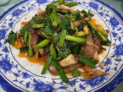 蒜苗回锅肉-无味饭店(九眼桥商业文化广场店)