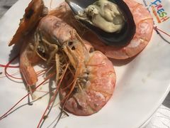 -领鲜活海鲜榴莲自助火锅(东门店)