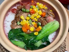 -煲仔皇腊味煲仔饭(经四万达店)