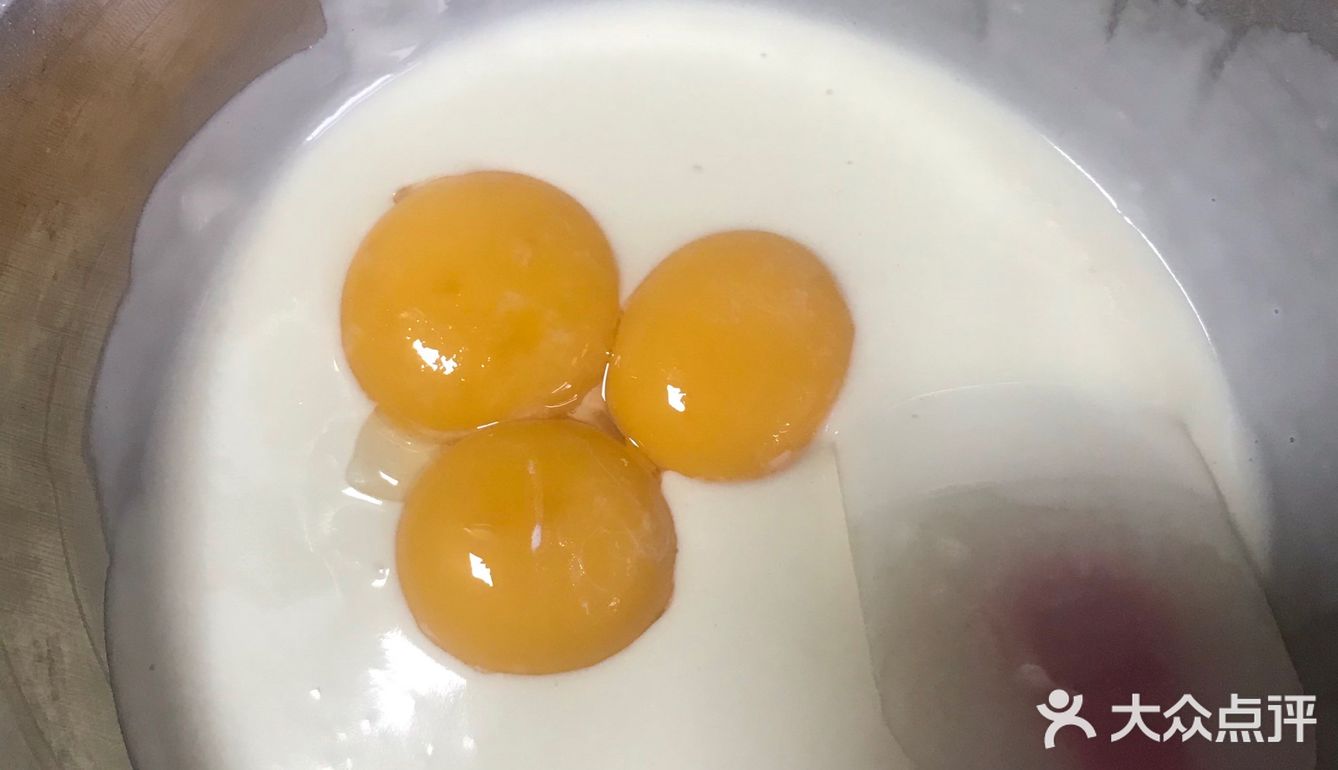 [加油][加油][加油]烘培小白也能做的零塌陷：古早蛋糕