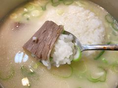 牛肉雪浓汤-神仙雪浓汤(明洞店)